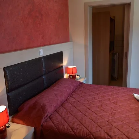 Elli Maria Hotel 2*